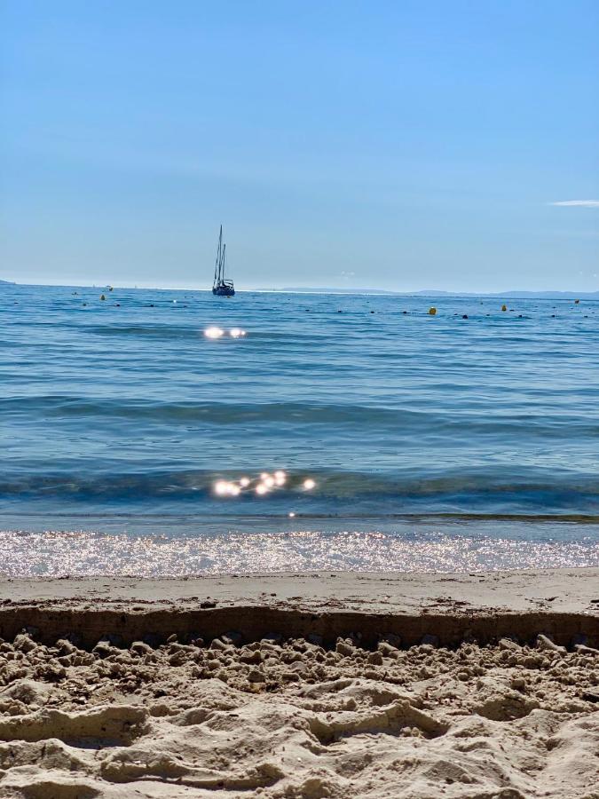 Haut De Villa Entre Mer Et Campagne Hyères Exterior foto